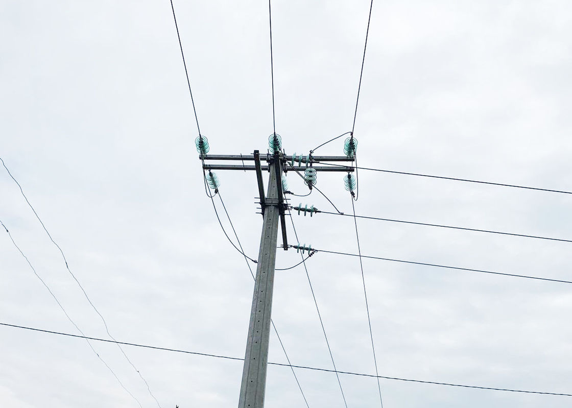 33KV 35KV 10000S একক মেরু কাঠামোর জন্য বিতরণ ক্রসআর্মস অ্যাসেমব্লিগুলি lies