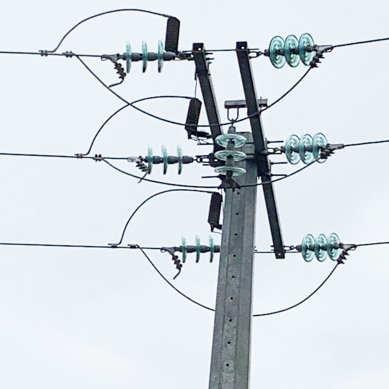 33KV 35KV 10000S একক মেরু কাঠামোর জন্য বিতরণ ক্রসআর্মস অ্যাসেমব্লিগুলি lies