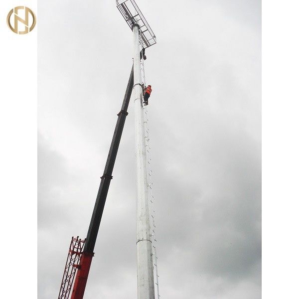 স্টেডিয়ামে 80FT 85FT 90FT হাই মাস্ট পোল হাই মাস্ট টাওয়ার স্থাপন করা হয়েছে