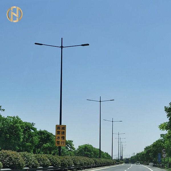 গোল / শঙ্কু আকৃতির রাস্তার আলো মেরু Q235B একক আর্ম আলো মেরু